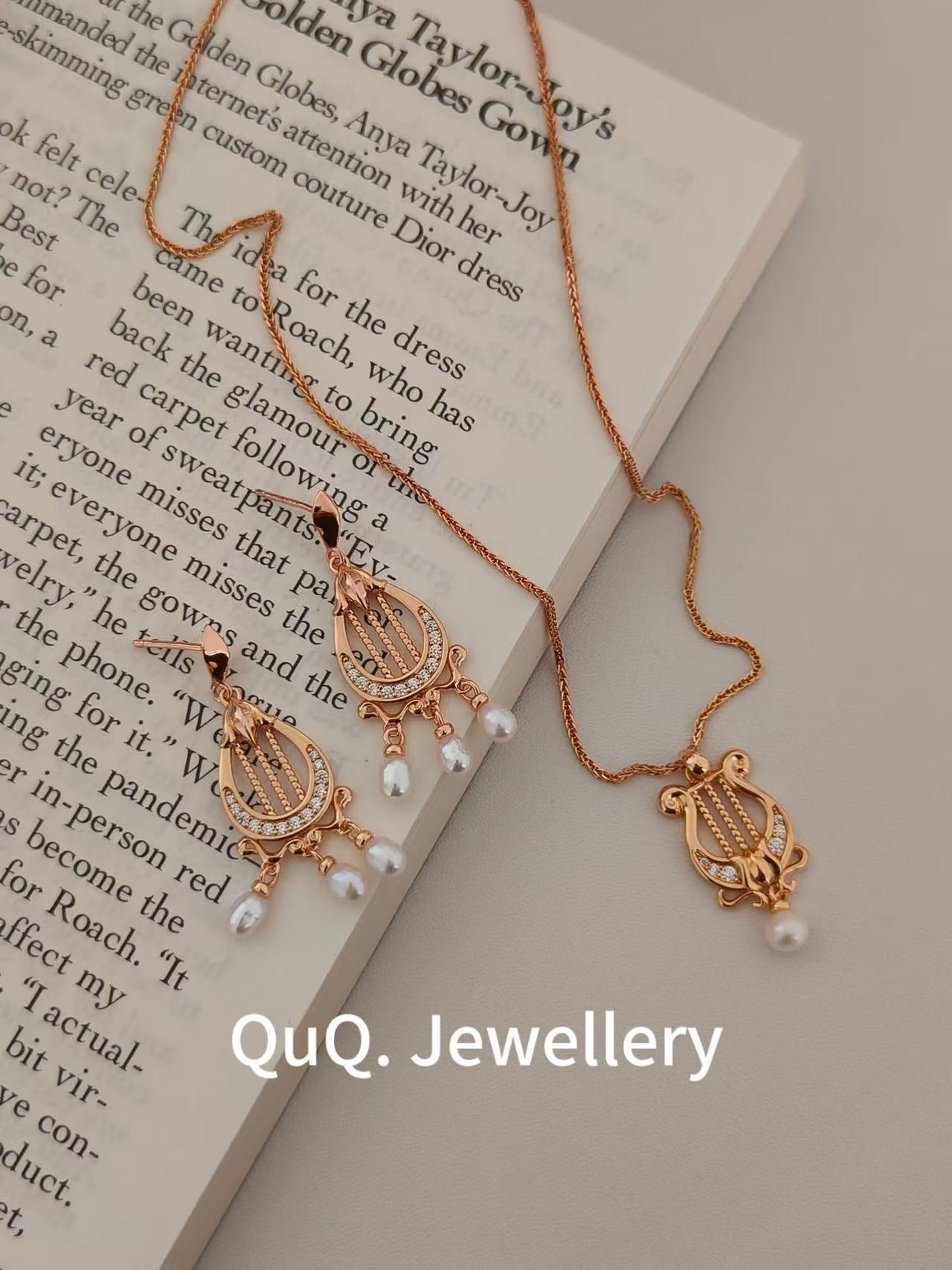 Elegant Harp Pearl Necklace – 18K Gold-Plated S925 Silver