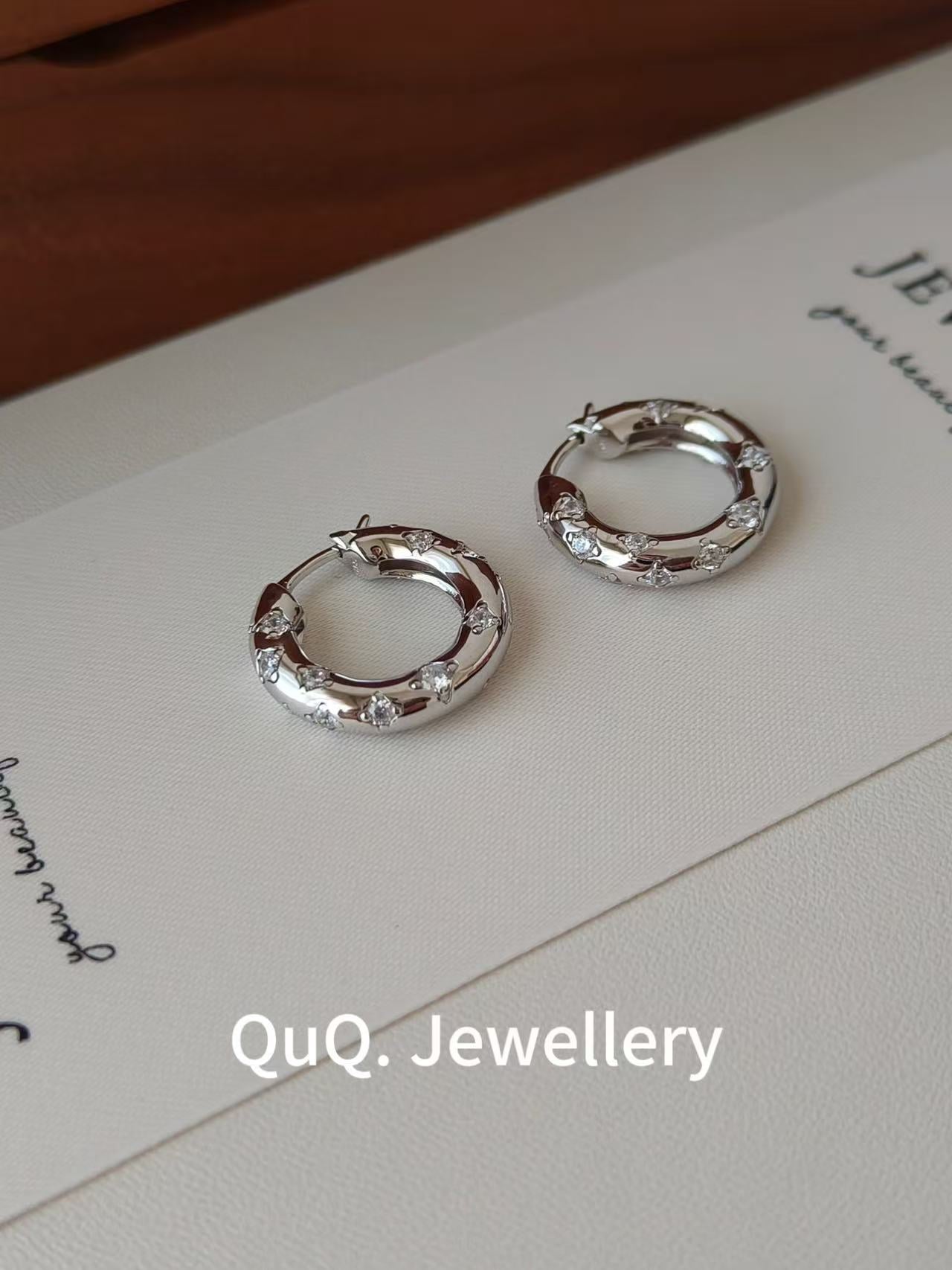 Classic Zirconia Hoop Earrings | Platinum Plated S925 Sterling Silver