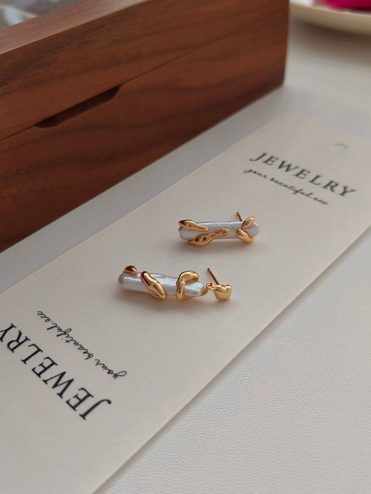 Sculptural Pearl Drop Earrings | 18K Gold Plated S925 Silver | Organic Minimalist Design