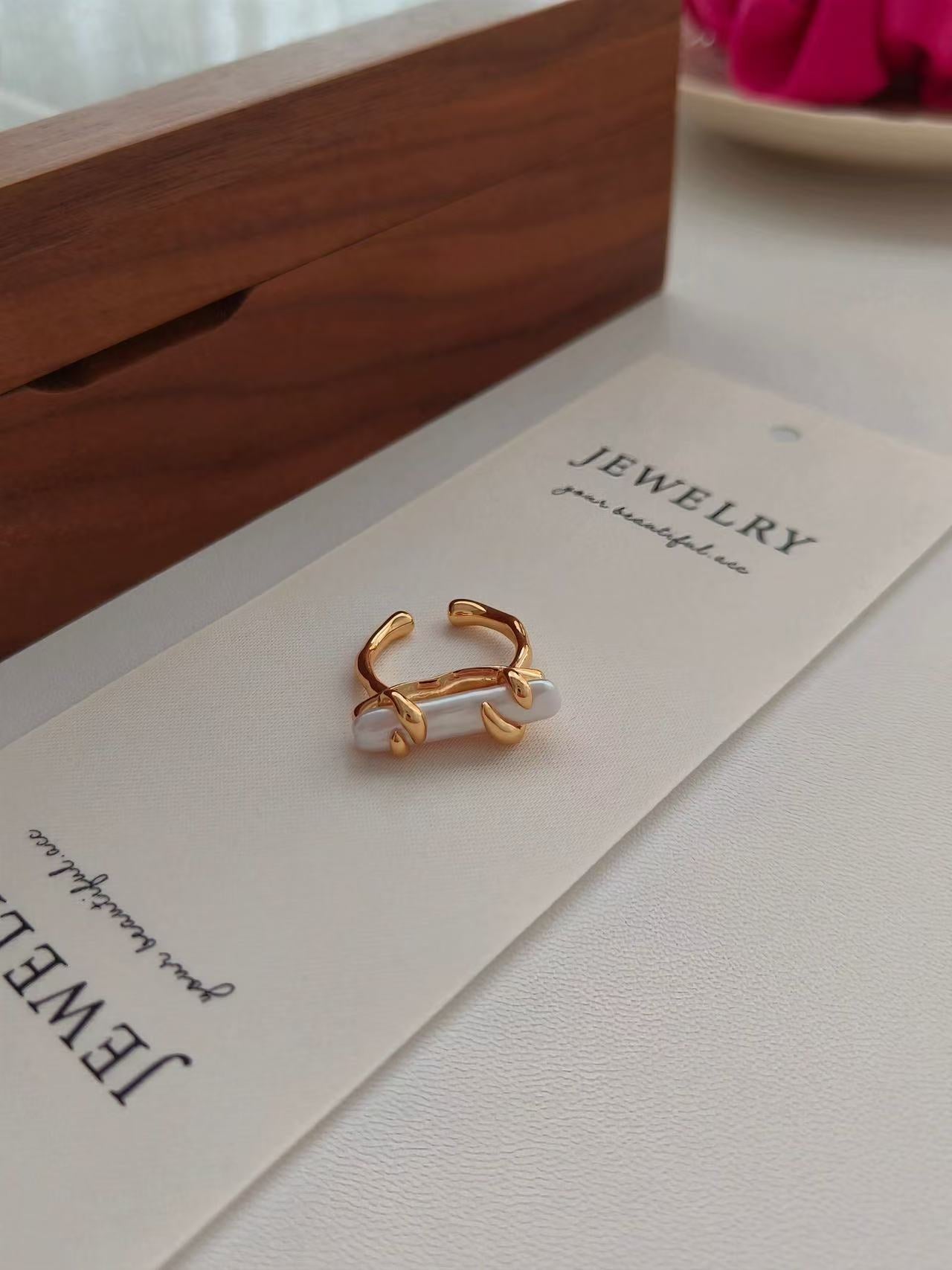 Baroque Pearl Open Ring