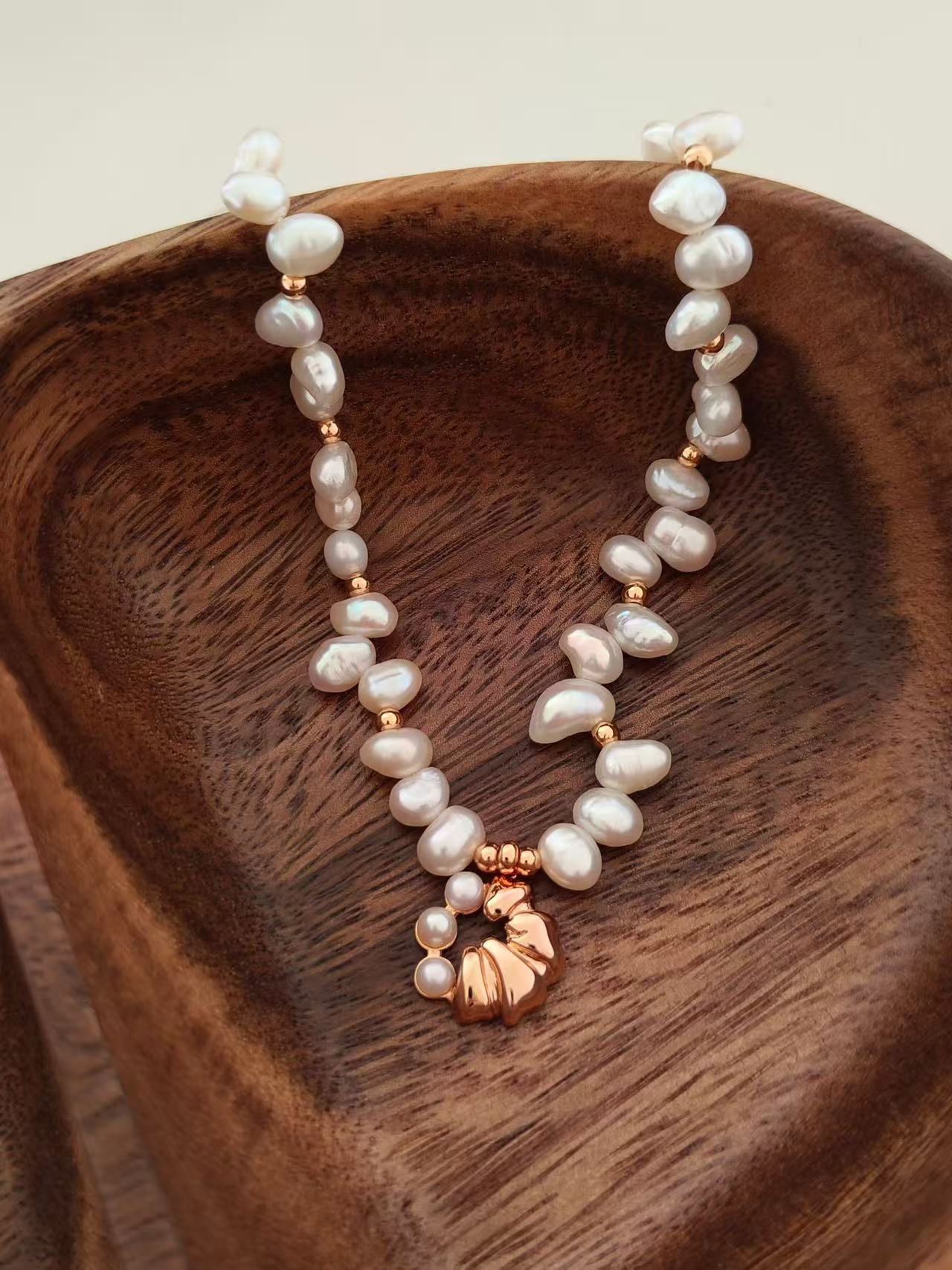 Baroque Floral Pearl Necklace