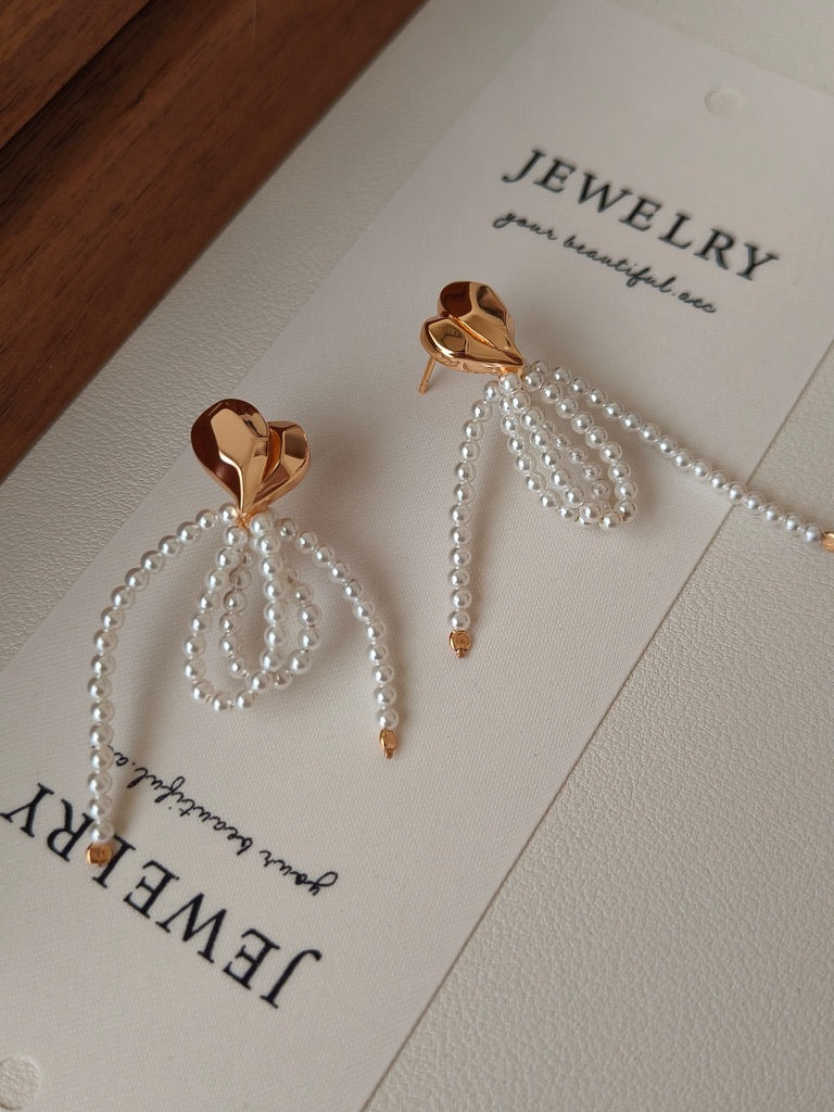 Molten Heart Pearl Cascade Earrings