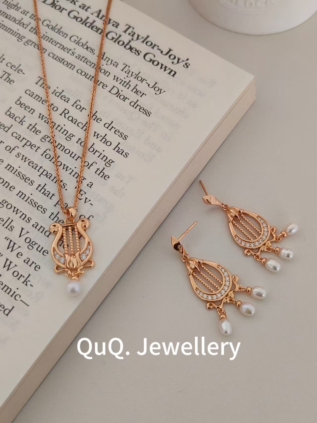 Elegant Harp Pearl Necklace – 18K Gold-Plated S925 Silver