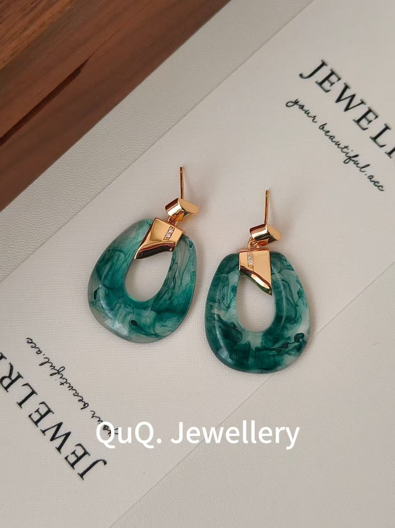 Green Marbled Resin & Pearl Drop Earrings | 18K Gold Plated S925 Hooks