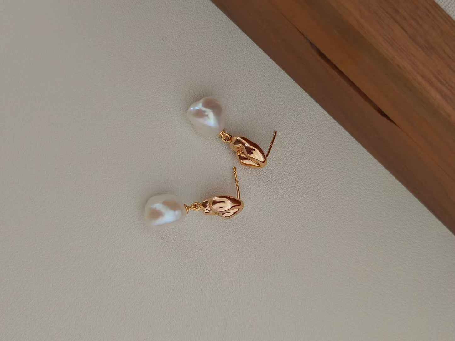Baroque Pearl Drop Earrings