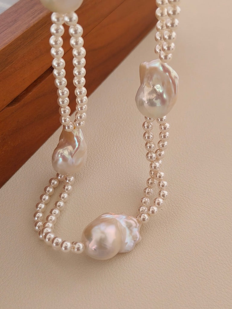 Drifting Pearl Station Necklace
