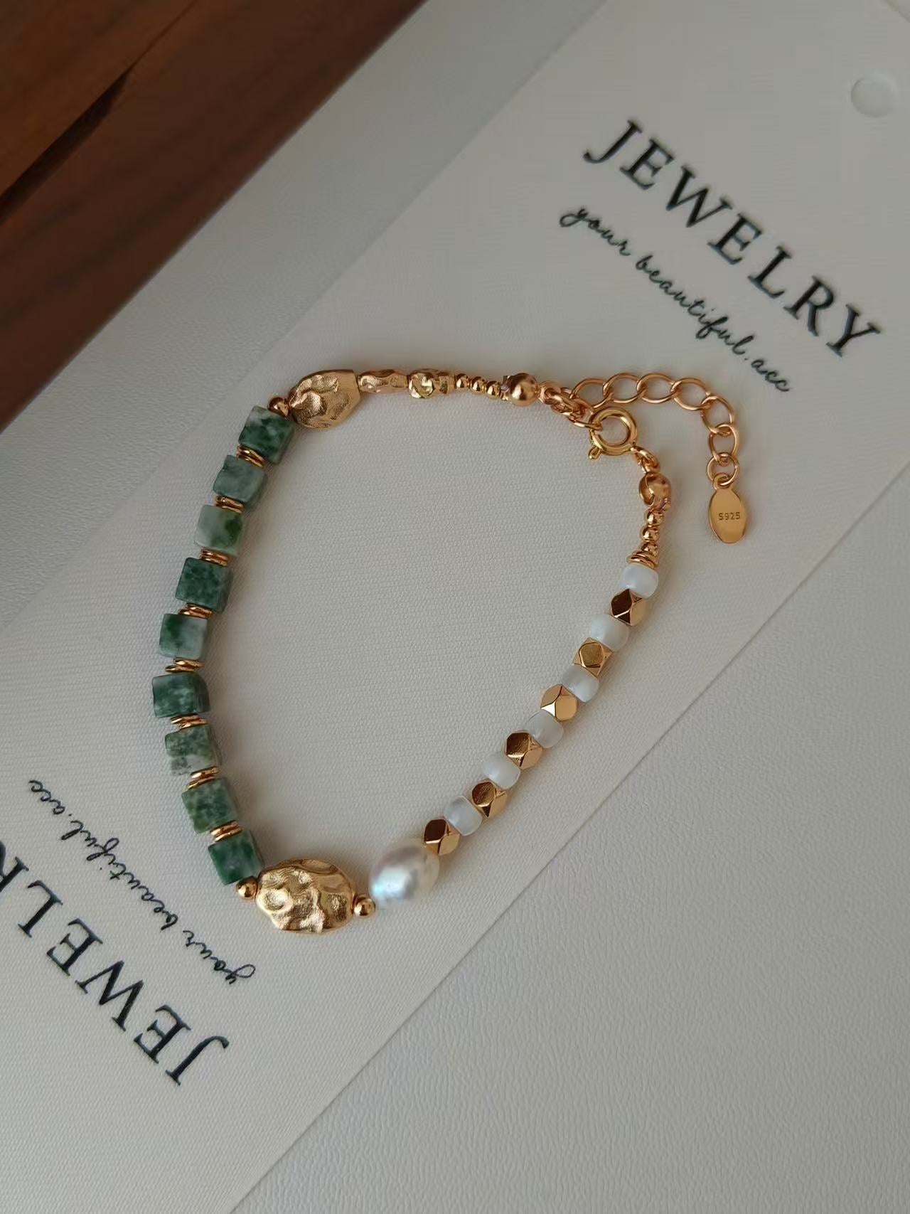 Green Jade & Pearl Bracelet