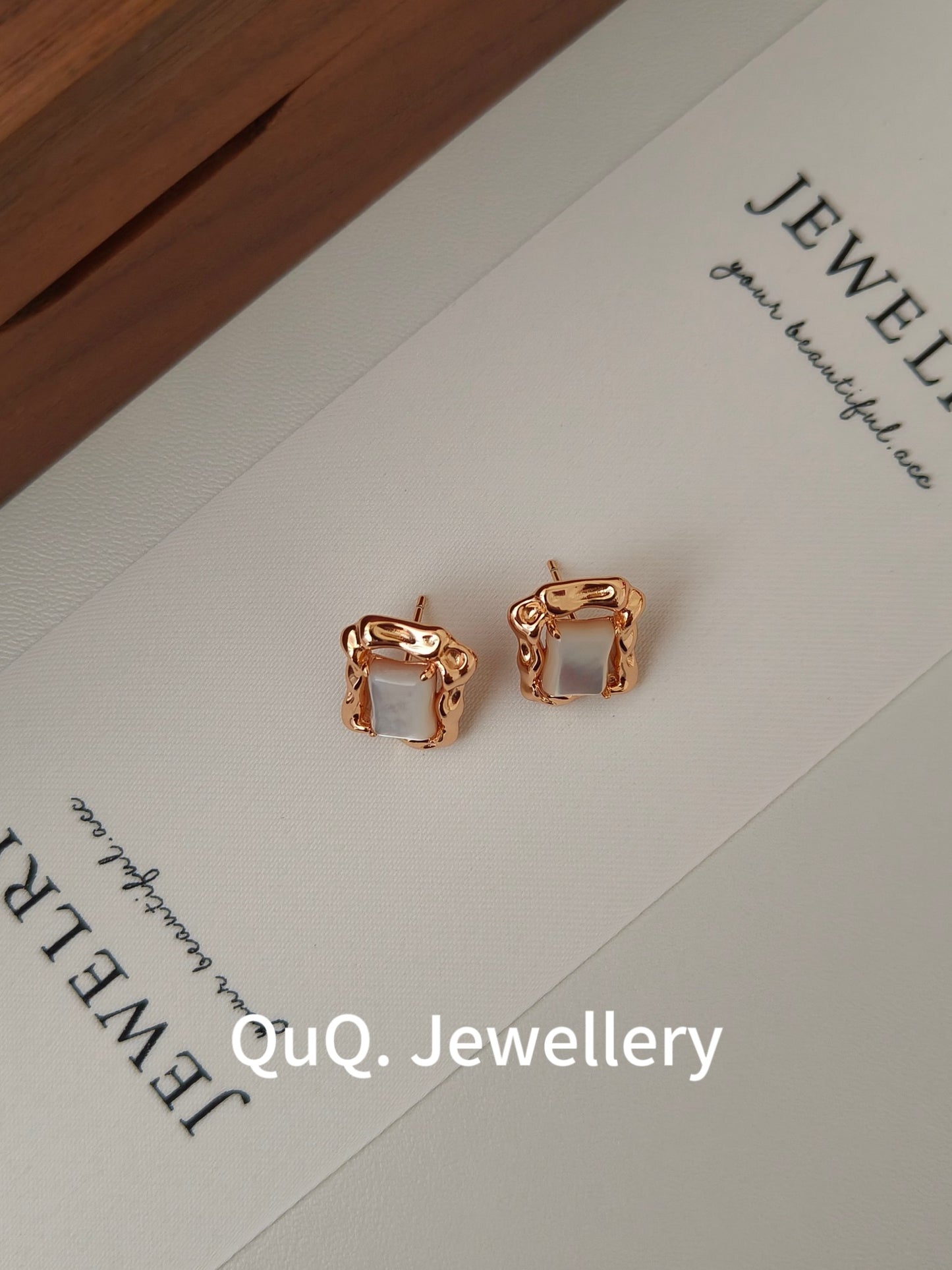 Vintage Irregular Frame Pearl Stud Earrings | QuQ. Jewellery