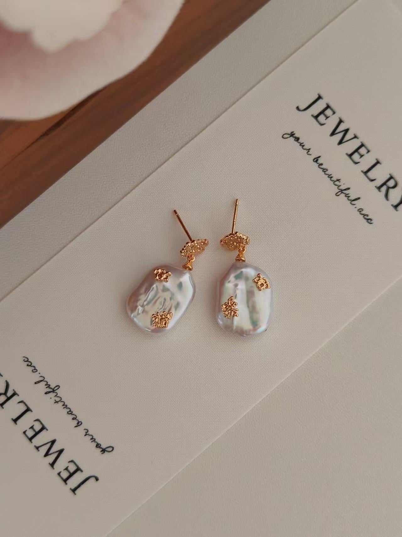 gold floral baroque pearl earrings