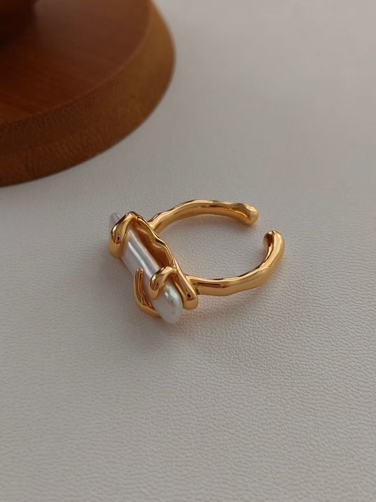 Baroque Pearl Open Ring
